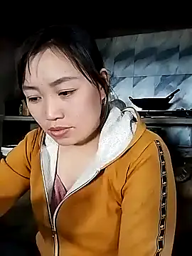 lia-coy online show from February 20, 7:21 am