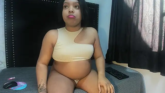 ShanayapkopRs online show from April 4, 1:08 pm