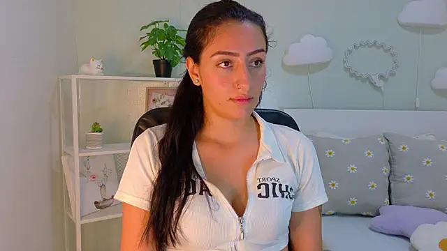 Snapshot of AmmyRouse__ chatting on February 14, 11:40 am AmmyRouse online show from February 14, 11:40 am