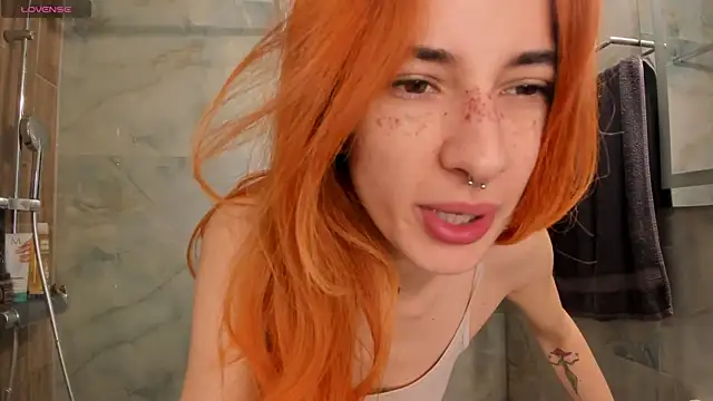 Snapshot of KikkoLee chatting on May 11, 10:43 am KikkoLee online show from May 11, 10:43 am