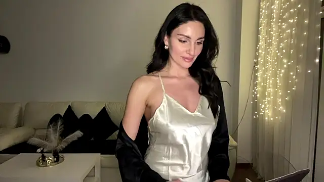 RoxelleSilvara69 online show from March 8, 9:18 pm