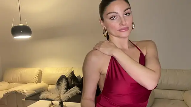 RoxelleSilvara69 online show from July 5, 11:56 pm