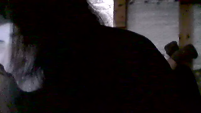 Snapshot of AllinaKis chatting on February 24, 10:30 pm AllinaKis online show from February 24, 10:30 pm