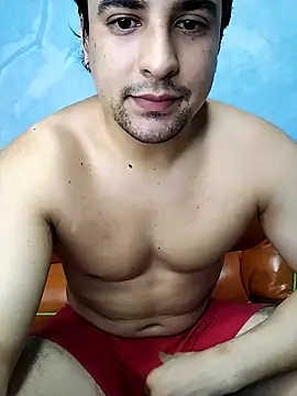 Snapshot of AxelWhitte chatting on February 24, 6:06 pm AxelWhitte online show from February 24, 6:06 pm