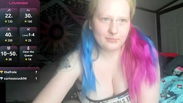 Snapshot of LoriCritter chatting on March 13, 1:01 am LoriCritter online show from March 13, 1:01 am