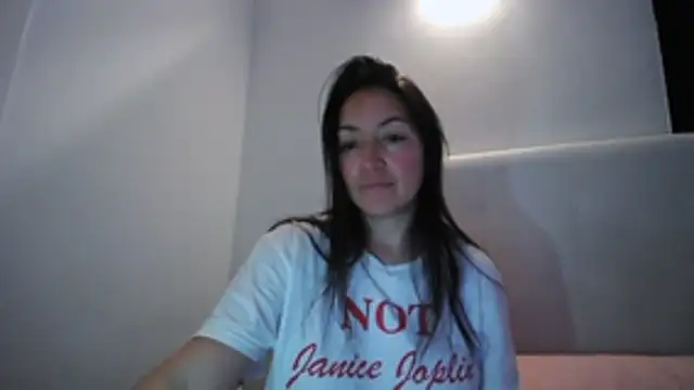 Yulian Milf online show from March 5, 1:29 pm