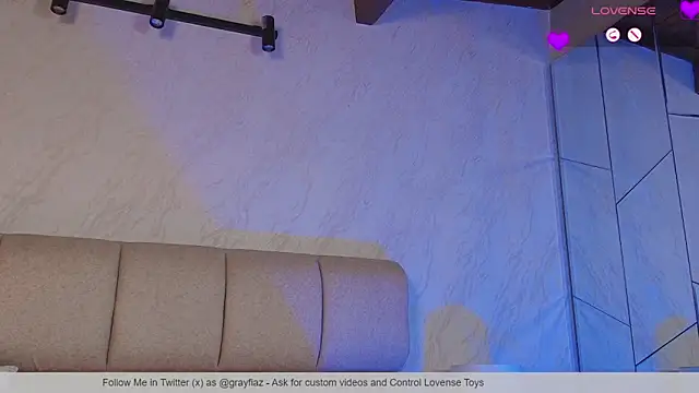 Hannahpretty- online show from March 15, 8:48 pm