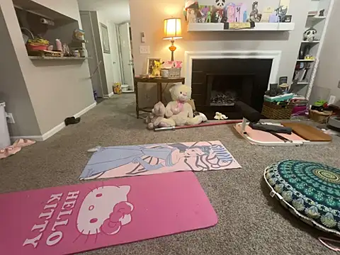 Pink mink21 online show from June 4, 7:58 am