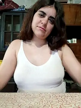 Snapshot of CherryRabitt chatting on February 11, 4:17 am CherryRabitt online show from February 11, 4:17 am