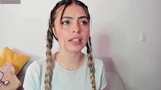 Fernanda aaaa online show from April 8, 2:50 pm