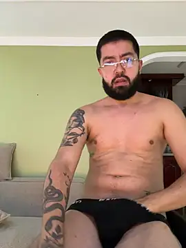 Snapshot of nicovega1_ chatting on August 9, 3:44 am nicovega1 online show from August 9, 3:44 am