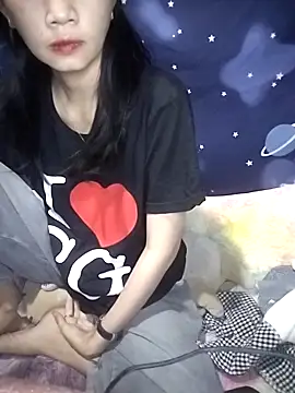 Snapshot of Dautay36@xh chatting on April 7, 10:09 pm Dautay36xh online show from April 7, 10:09 pm