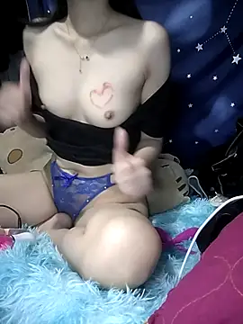 Snapshot of Dautay36@xh chatting on April 12, 1:10 am Dautay36xh online show from April 12, 1:10 am