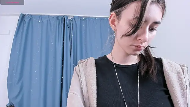 Snapshot of JackiYoss chatting on February 19, 12:23 pm JackiYoss online show from February 19, 12:23 pm