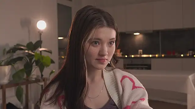 EleniRoeber online show from February 2, 4:17 pm