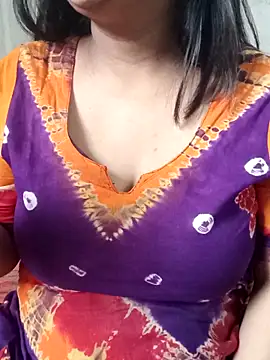 Snapshot of cooler_007 chatting on February 12, 9:37 am cooler 007 online show from February 12, 9:37 am