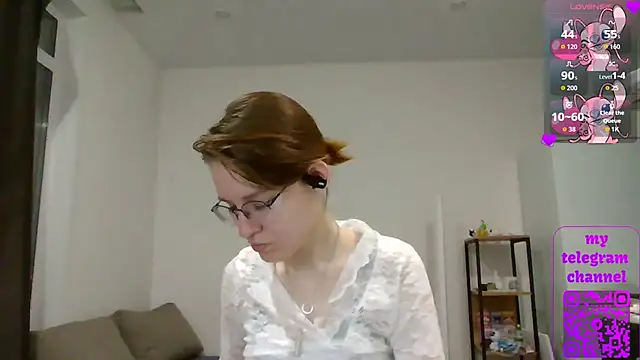 Snapshot of PetralPrime chatting on March 29, 5:13 pm PetralPrime online show from March 29, 5:13 pm