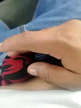 erikk666 online show from February 3, 8:58 pm