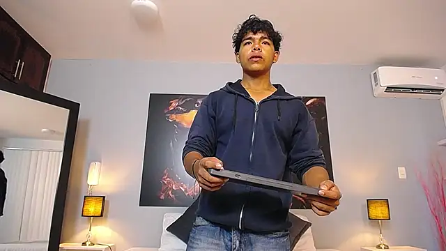 DanielHaloran online show from February 4, 1:17 pm