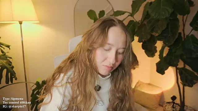 Scarlett NoirMuse online show from February 22, 12:34 am