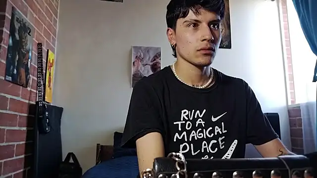 Snapshot of PaulDamico chatting on May 9, 7:41 pm PaulDamico online show from May 9, 7:41 pm