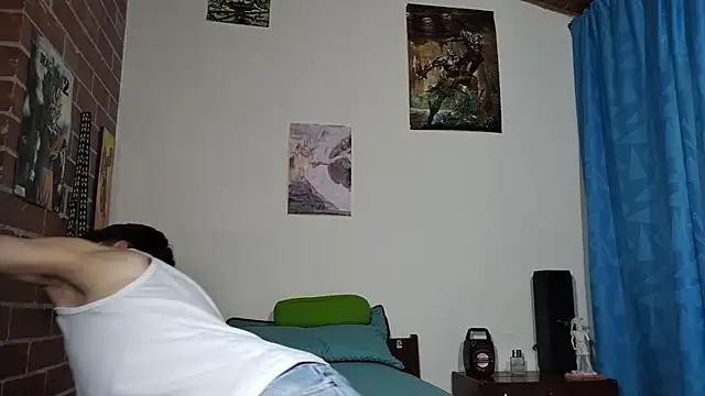 Snapshot of PaulDamico chatting on May 28, 10:23 am PaulDamico online show from May 28, 10:23 am