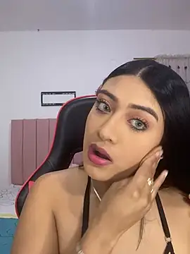 Snapshot of GabrielaZuluaga chatting on February 7, 5:11 am GabrielaZuluaga online show from February 7, 5:11 am