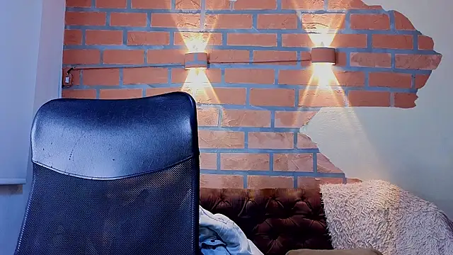 mister eithan online show from March 16, 2:39 am