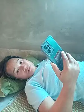 cutebobi online show from April 8, 6:57 am