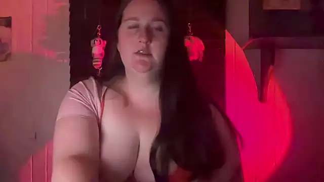 xopeachybaby online show from May 9, 10:31 am