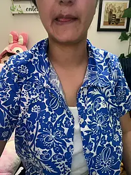 Snapshot of Maahhii chatting on June 1, 3:14 pm Maahhii online show from June 1, 3:14 pm