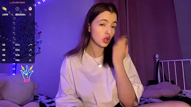 MistressBabe online show from March 23, 5:50 pm