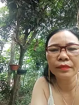 Nuna 689 online show from April 11, 2:27 am