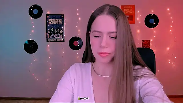 lumi soft online show from March 31, 7:31 am