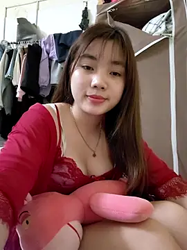 Snapshot of Pinks_cool chatting on March 13, 5:41 pm Pinks cool online show from March 13, 5:41 pm