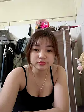 Snapshot of Pinks_cool chatting on March 24, 12:43 pm Pinks cool online show from March 24, 12:43 pm