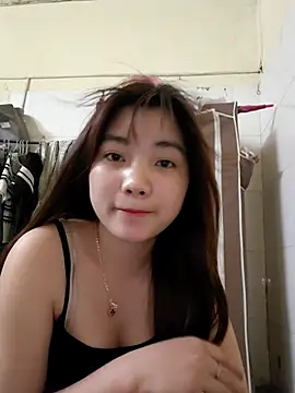 Snapshot of Pinks_cool chatting on March 25, 2:17 am Pinks cool online show from March 25, 2:17 am