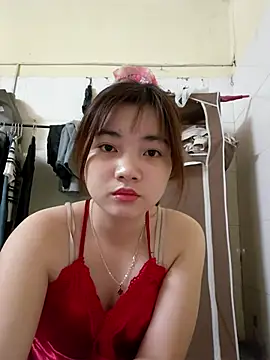 Snapshot of Pinks_cool chatting on March 25, 3:40 pm Pinks cool online show from March 25, 3:40 pm