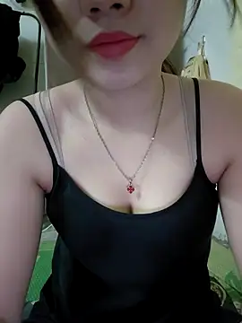 Snapshot of Pinks_cool chatting on April 10, 3:39 pm Pinks cool online show from April 10, 3:39 pm