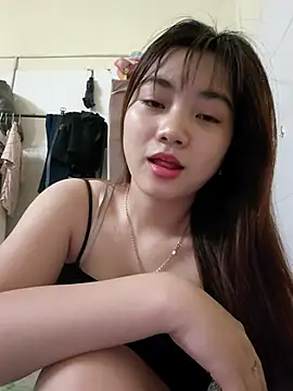 Snapshot of Pinks_cool chatting on April 24, 8:28 am Pinks cool online show from April 24, 8:28 am