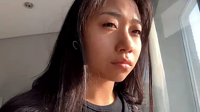 Snapshot of SweetMiaXO chatting on April 1, 10:07 pm SweetMiaXO online show from April 1, 10:07 pm