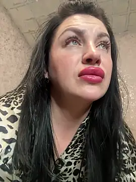 Lubovnikii online show from April 9, 4:45 pm