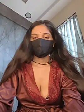 Snapshot of Cute_shikaa chatting on March 17, 10:18 am Cute shikaa online show from March 17, 10:18 am