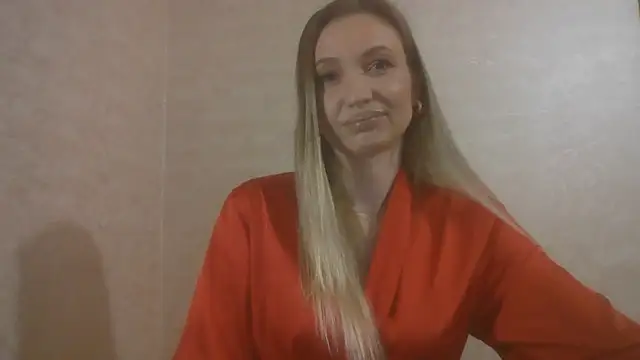 Snapshot of AureliaStar450 chatting on February 24, 12:41 am AureliaStar450 online show from February 24, 12:41 am