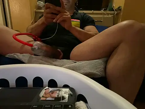 daddydonkey84 online show from January 19, 10:30 am