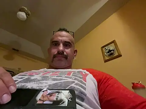 daddydonkey84 online show from February 12, 7:36 am