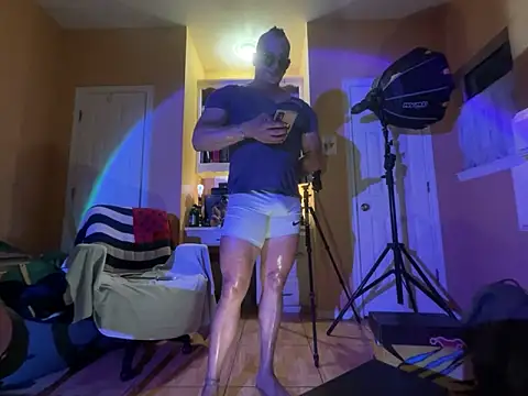 daddydonkey84 online show from June 12, 4:11 am