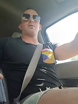 daddydonkey84 online show from July 4, 8:48 pm