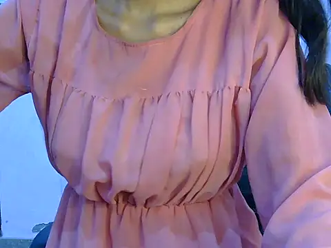 angelpriya  online show from May 4, 1:51 pm