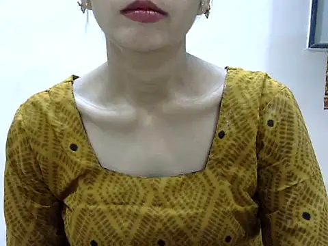 Kulsum S online show from May 30, 1:41 pm